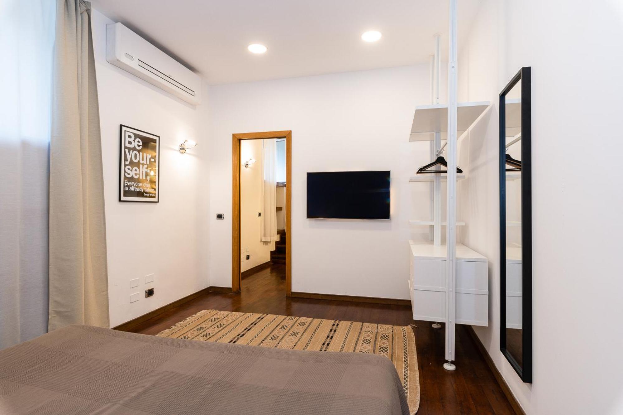 Two floors 150 sqm Wooden Apartment Rome Buitenkant foto