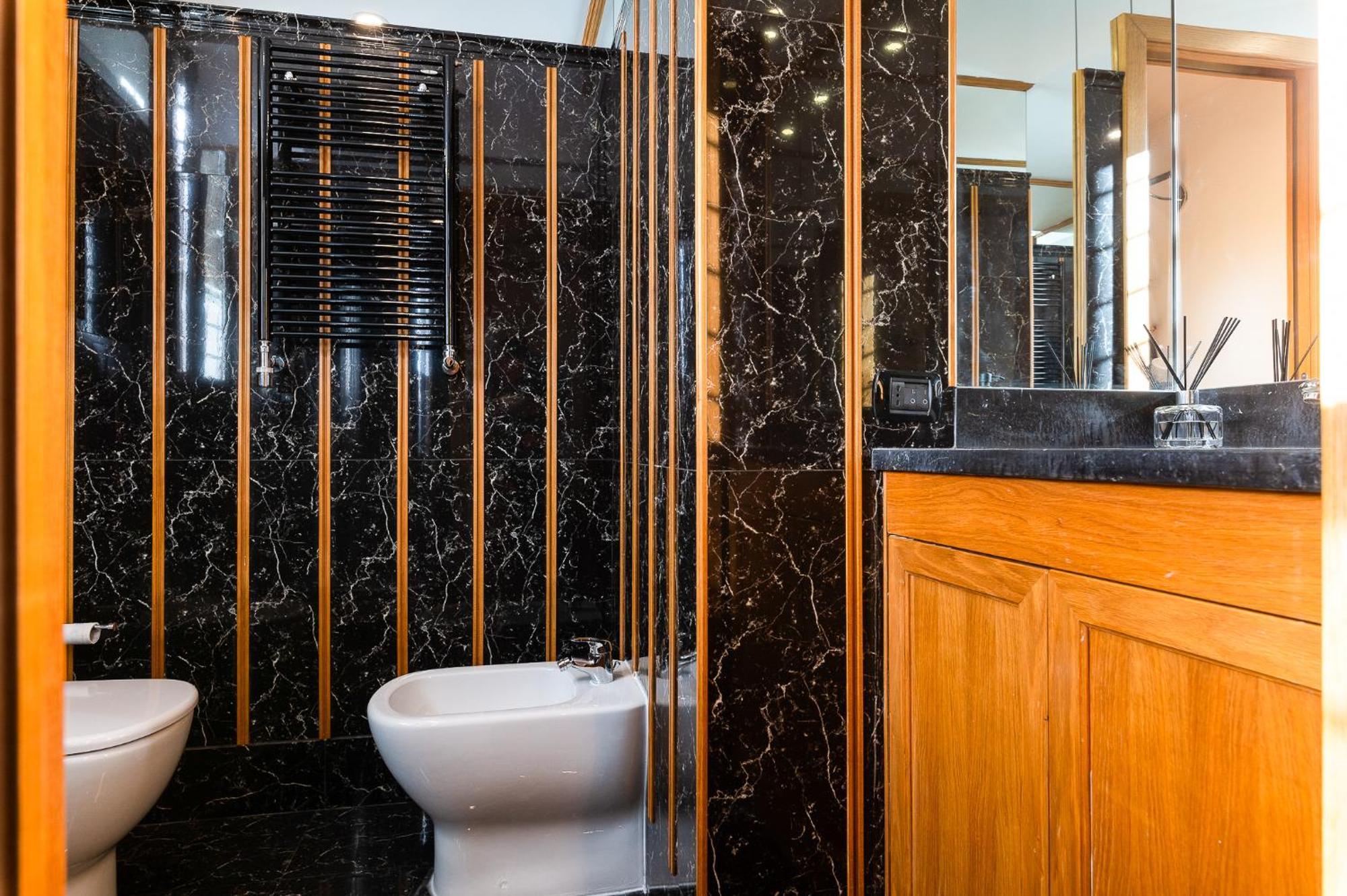 Two floors 150 sqm Wooden Apartment Rome Buitenkant foto